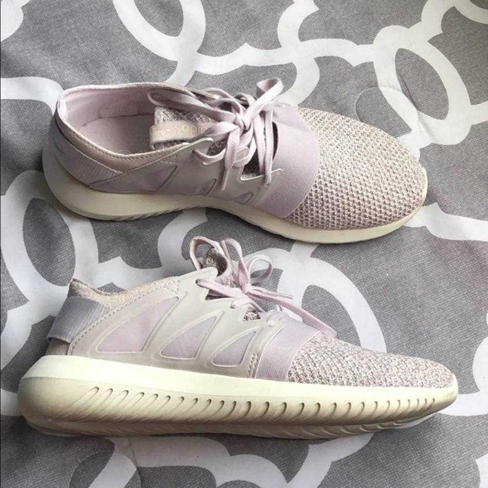 Adidad tubular size 7.5